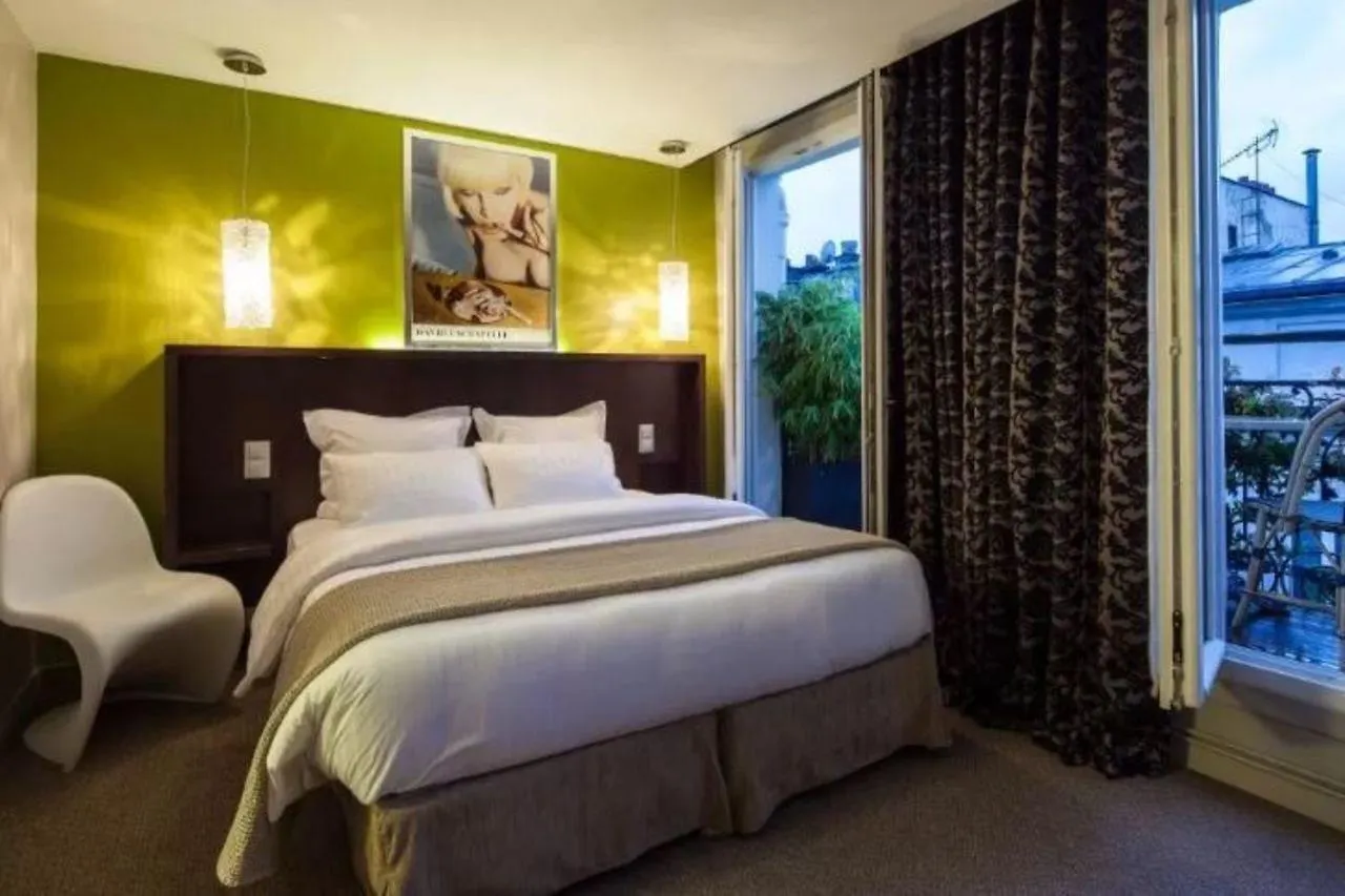 B Montmartre Hotell Paris