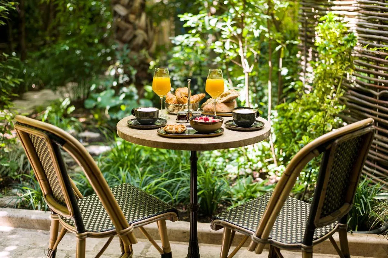 B Montmartre Hotel Paris