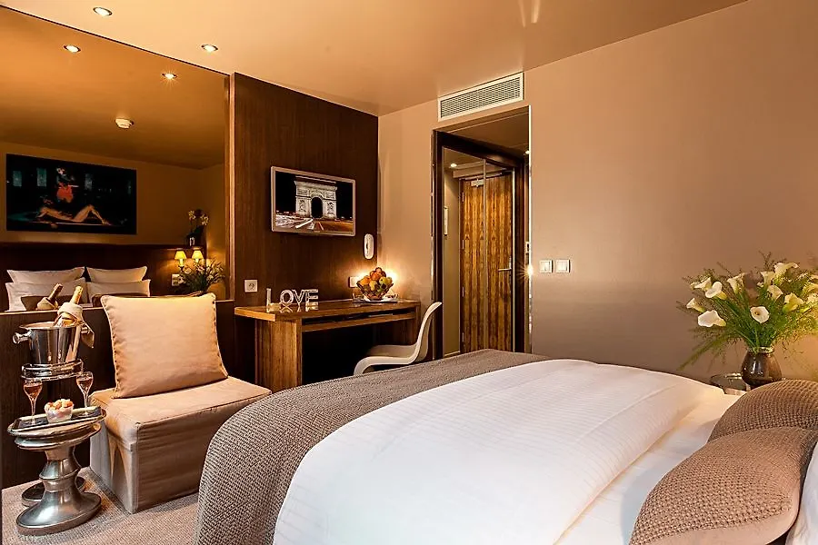B Montmartre Hotell Paris