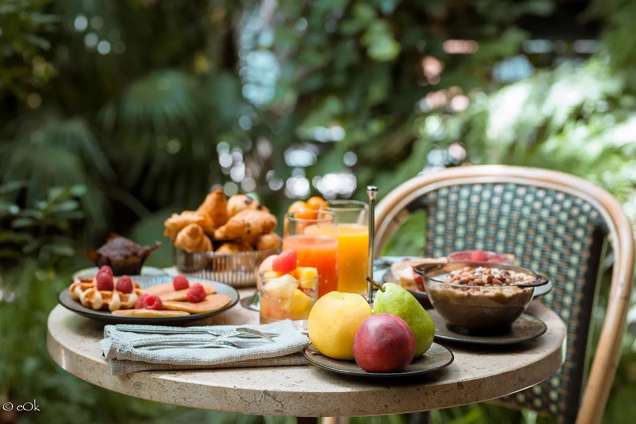 B Montmartre Hotel Paris